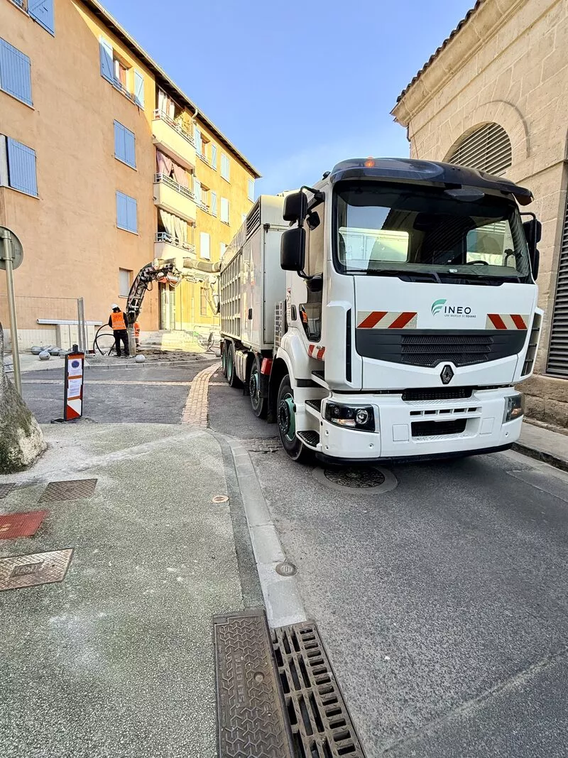 camion ineo 