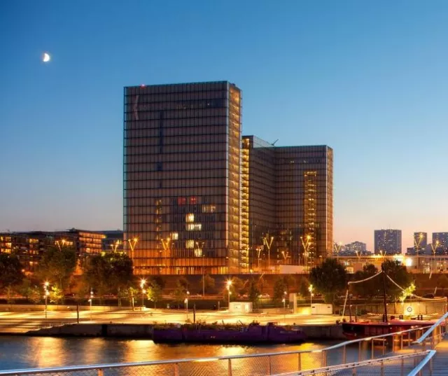 paysage avec batiment